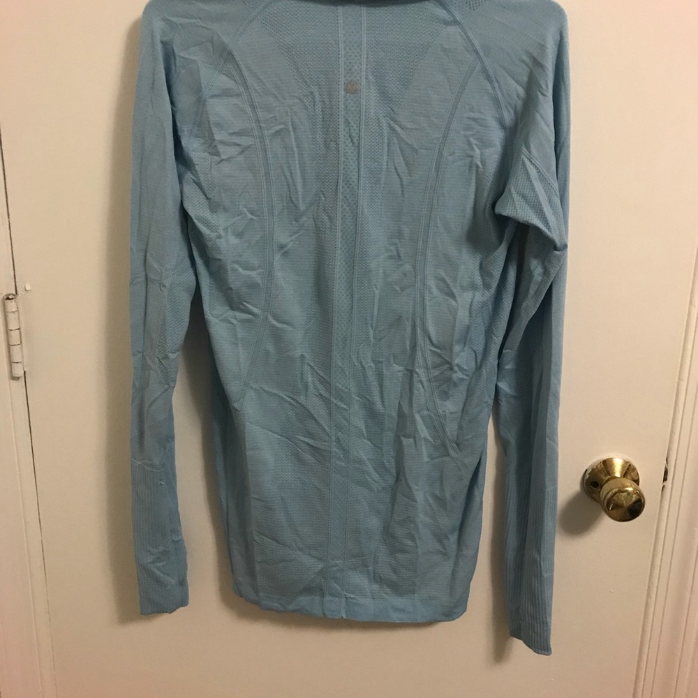 Lululemon Quarter Zip Pull Over - image 3